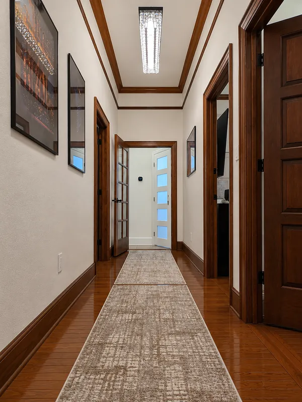 Hallways (4) at The Knickerbocker by Delphius, Tampa